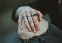 무릎통증 그 원인은 무엇인가?