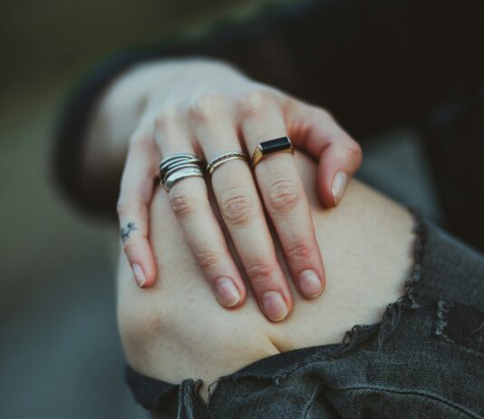 무릎통증 그 원인은 무엇인가?